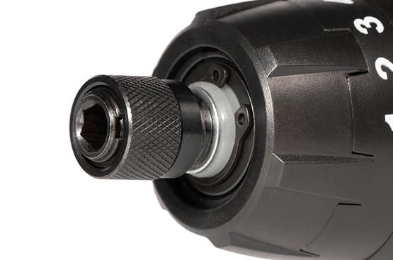 Обеспечивает быструю установку оснастки и надежную ее фиксацию во время работы. Шестигранный патрон 1/4 HEX позволяет использовать инструмент с любой оснасткой с хвостовиком такого типа.