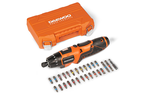 В комплект входит 24 биты и магнитный держатель для бит: SL: 3, 4, 5, 6, 7 PH: 0, 1, 2, 3 PZ: 0, 1, 2, 3 T: 10, 15, 20, 25 H: 3, 4, 5 Длинные биты 50 мм: SL5, PZ2