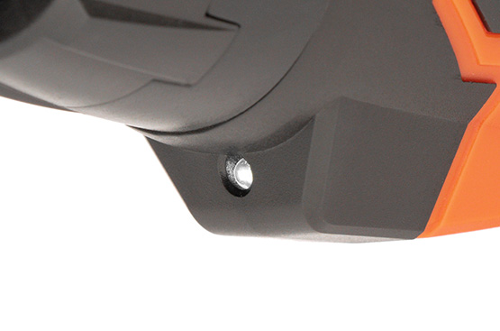 Обеспечивает комфортную работу в условиях ограниченного освещения.